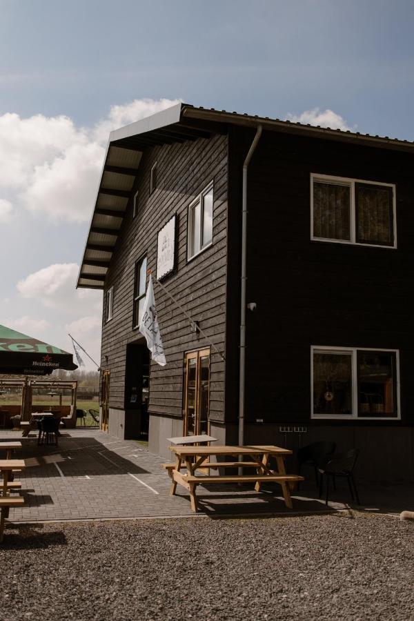 De La Rue Vakantiesuites Sleeuwijk 외부 사진